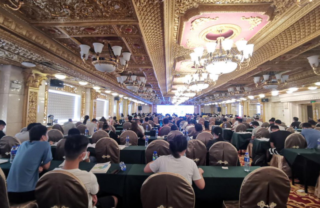 解密PoE技術(shù)及應(yīng)用，優(yōu)特普CTO聶懷軍廣東省安協(xié)繼續(xù)教育培訓(xùn)現(xiàn)場授課